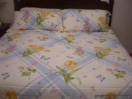 Allen Acres Bed And Breakfast DeRidder Room photo